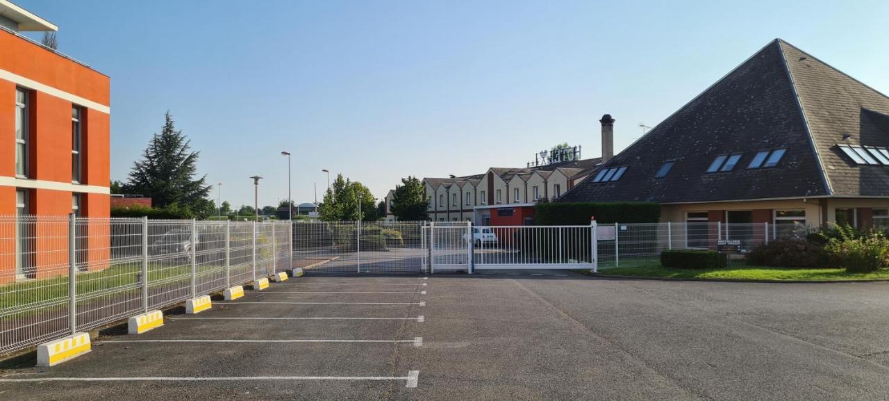 Hostellerie Saint Vincent Beauvais Aeroport 3* Beauvais