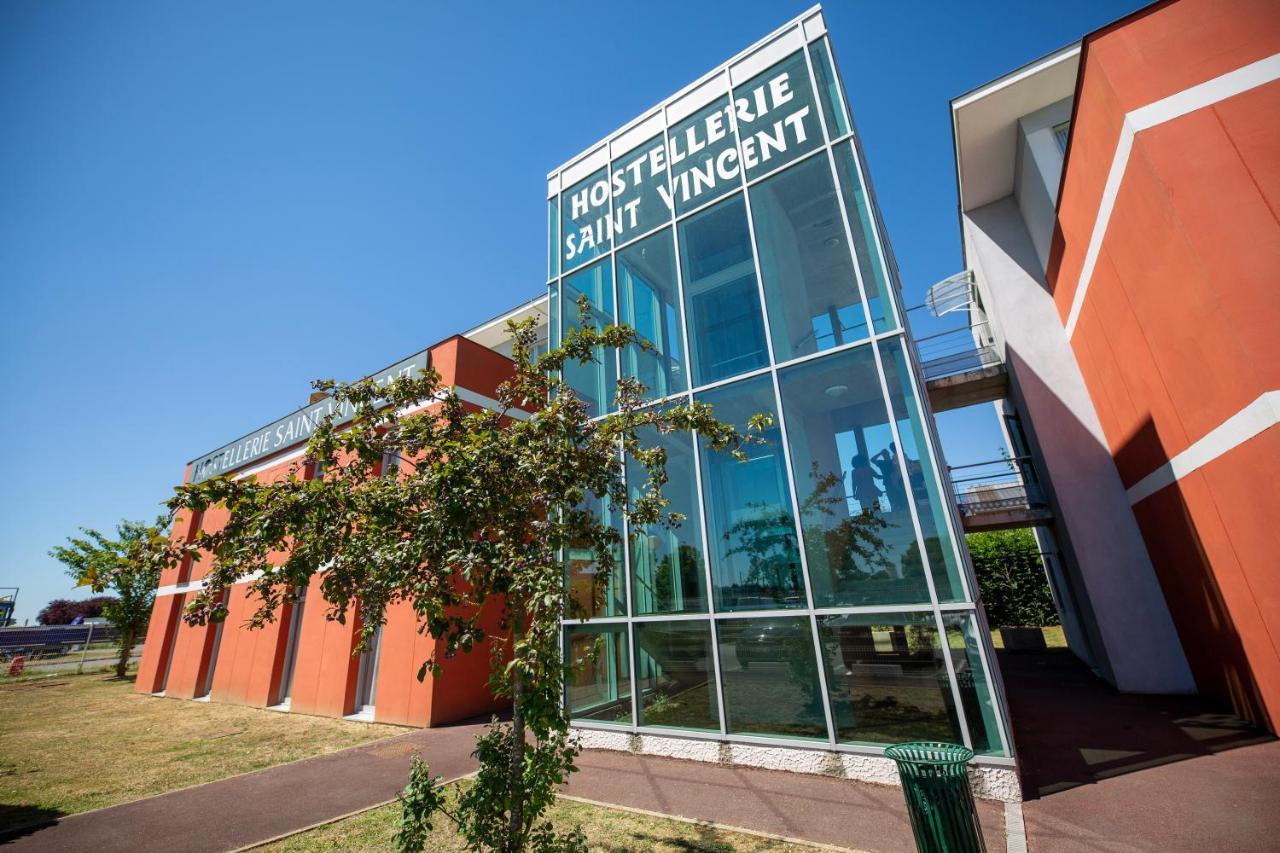 Hostellerie Saint Vincent Beauvais Aeroport Hotel